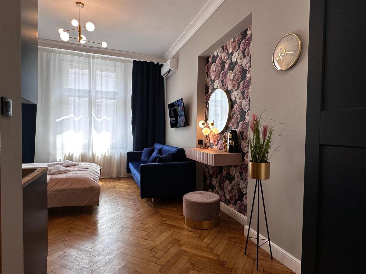 Premium Apartment In Spiski Palace Kraków Zewnętrze zdjęcie